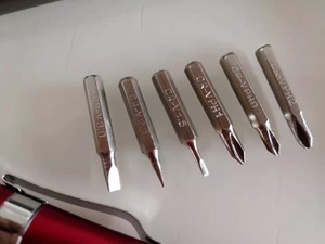 Set di Mini Cacciaviti Phillips Tascabili 6 in 1 <span class=keywords><strong>a</strong></span> Forma di <span class=keywords><strong>Penna</strong></span> - Product Image 3