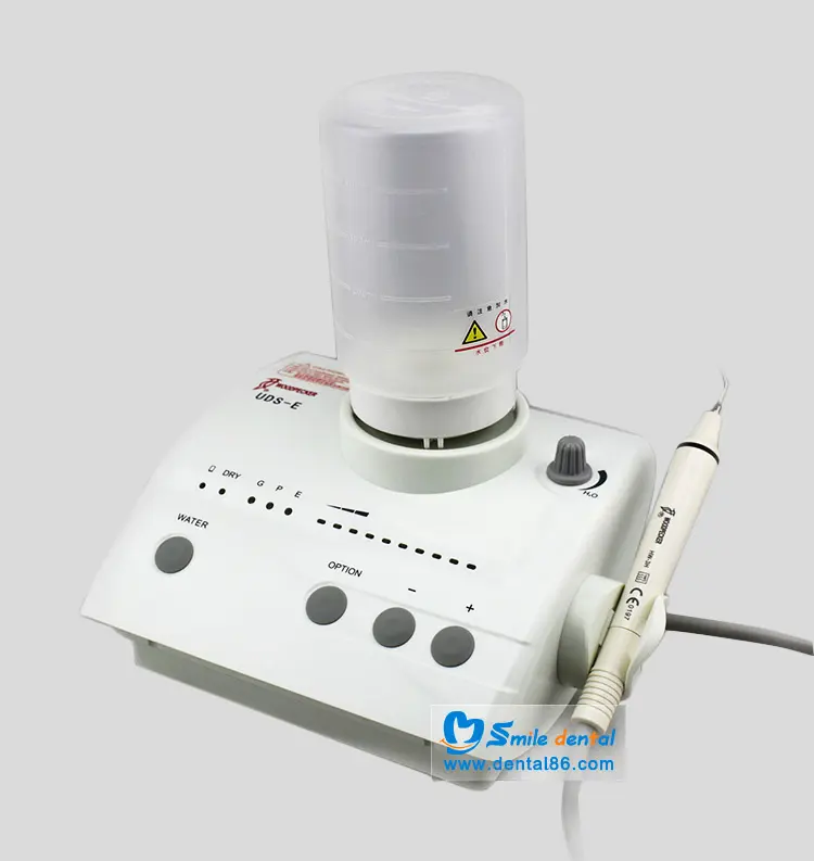 שיניים אולטרסאונד Piezo Scaler עם מים בקבוק