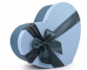 Nuevo creativo <span class=keywords><strong>en</strong></span> forma de corazón grande caja de cartón redonda con tapa - Product Image 5