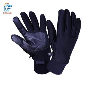 Touch screen black Western equestrian riding gloves - Product Image 1