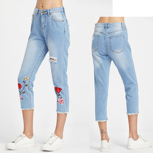 Wholesales clothing woman embroidery Ripped frayed Hem cropped Jeans for women - Product Image 1
