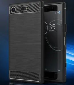 Darbeye dayanıklı yumuşak karbon fiber cep telefonu TPU koruyucu kılıf kapak Sony Xperia XZ1 kompakt XZ1 Mini