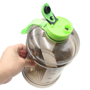 Nuevos Productos Patentados Medio Galón Botella PETG Botella Contenedor Beber 2.2 Litros <span class=keywords><strong>de</strong></span> <span class=keywords><strong>Agua</strong></span> - Product Image 6