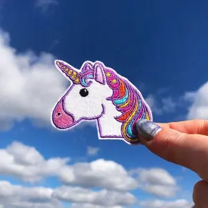 Fabrika fiyat sevimli Unicorn yamalar at yamalar aplike işlemeli demir on unicorn nakış yama özel tasarımlar kabul