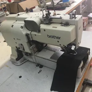 Gebrauchte Brother 817 Knopfloch-Nähmaschine