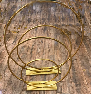 Buona qualità 4 fila di Ferro In Oro del fiore del Metallo Centrotavola Stand/oro in metallo alto vaso per la decorazione evento - Product Image 2