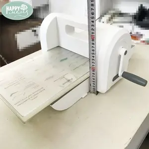 Yüksek kaliteli kabartma kalıp kesme makinası A4 boyutu kağıt kesme makinesi