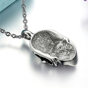 Collar de calavera gótico con colgante de calavera de acero inoxidable único para hombre Popular de calidad Marlary - Product Image 4