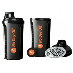 Botella agitadora deportiva para gimnasio, mezclador de proteína clásico de plástico, 700ml, venta al por mayor