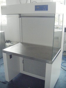 Высококачественный шкаф биобезопасности моющийся Маленький Шкаф биологической безопасности 100 класс чистоты/ISO5 220 В/50 Гц 0,45 м/с в комплекте <65 дБ - Product Image 5