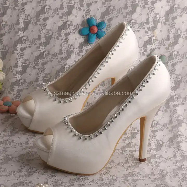 DG logo design sheep material high heels shoes women korean - livest_ -  ThaiPick