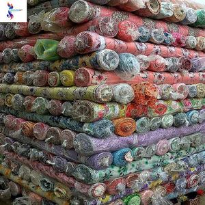 2019 thiết kế mới của Top chất lượng bán buôn in polyester bông vải stocklot cho ngành may mặc - Product Image 1