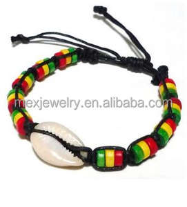 Bracelet Rasta Shell Reggae Jamaïcain Fabriqué avec des coquillages naturels et des <span class=keywords><strong>perles</strong></span> en bois - Product Image 5