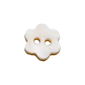 2024 Factory production and processing of two holes button shell button white flower natural button