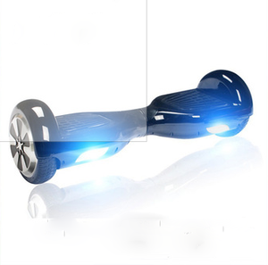 CE <span class=keywords><strong>hoverboard</strong></span> <span class=keywords><strong>con</strong></span> batería del altavoz <span class=keywords><strong>bluetooth</strong></span> para la venta - Product Image 2