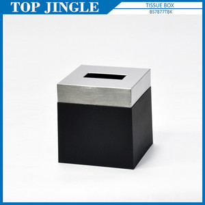 Caja de pañuelos con forma de Casa rosa de metal única - Product Image 3