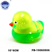 Jouets en mousse à presser amusants et mignons en forme de canard, avec des billes de gelée, des billes de raisin, des billes de mousse, des billes de particules, des jouets en mousse à presser doux