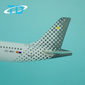 Avión de Colección de Plástico Airbus A321NEO <span class=keywords><strong>Vueling</strong></span>, Escala 1:200, 22 cm - Product Image 5