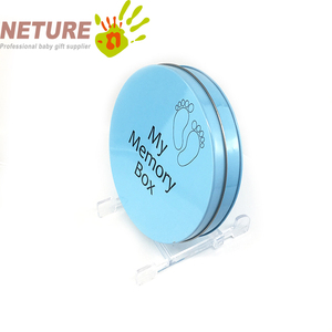 2023Hot Sale Handprint Ou Footprint New Baby Handprint and Footprint Clay Empreintes Keepsake Tin Box Set - Product Image 3