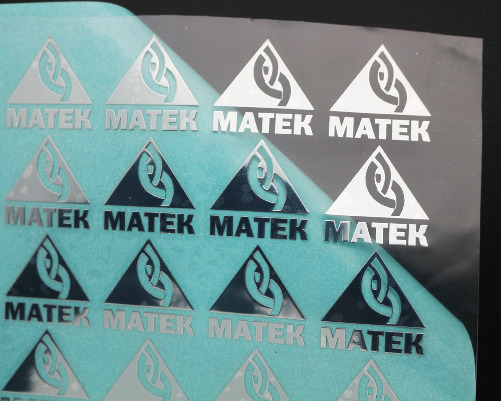 металлические тонкие наклейки на заказ