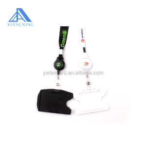 Lanière rétractable personnalisée en gros pour <span class=keywords><strong>porte</strong></span>-badges d'identification professionnels - Product Image 2
