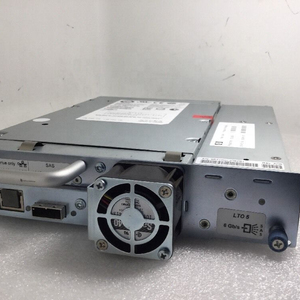 BL540B MSL 2024 MSL 4048 <span class=keywords><strong>LTO</strong></span> 5 SAS 695111-001 Ленточный привод - Product Image 1