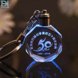 Fashion Gifts Souvenirs Custom Laser Engraving LED Crystal Keychain