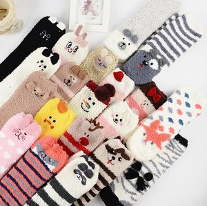 Plancher brodé bas <span class=keywords><strong>de</strong></span> noël cadeau adulte dames corail velours épaissir chaud Animal dessin animé chaussettes - Product Image 2