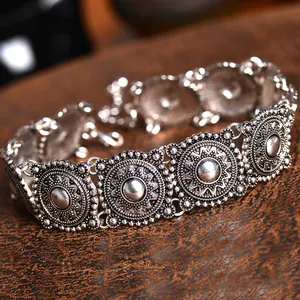 Boho Collar Choker Silber Halskette Statement Schmuck für Frauen Mode Vintage Ethnischen Stil Böhmen Blume Perlen Halskette