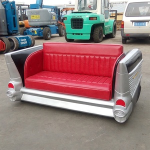 1957年製のインダストリアルレトロな車型ソファ、メタル製、赤色、ヴィンテージクラシックカー型ソファ、バー、ホームバー、カフェ用 - Product Image 3