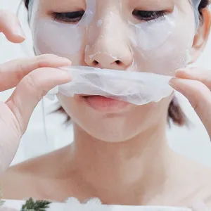 FACIAL MASK/ MASK FROM COCONUT/ MASK COCONUT