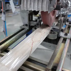 De plástico de mármol Artificial piso baldosas zócalo que hace la máquina