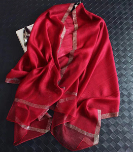 Nhà Máy Trực Tiếp Bán Phụ Nữ Khăn Lụa Dài Thời Trang Phụ Nữ Ngoài Trời Dài Khăn Choàng Chấp Nhận Biểu Tượng Tùy Chỉnh - Product Image 4