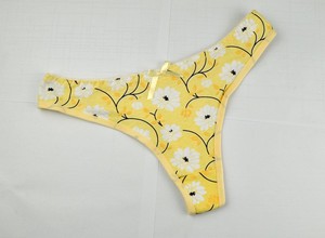 กางเกงในจีสตริงผ้าฝ้ายพิมพ์ลายดอกไม้สำหรับผู้หญิงขายส่ง - Product Image 4