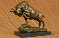 Estatua de toro dorado animal bronce exterior grande hecha a medida para decoración de jardín