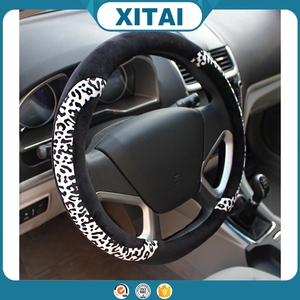 Fashional universel imprimé léopard couverture <span class=keywords><strong>de</strong></span> <span class=keywords><strong>volant</strong></span> <span class=keywords><strong>de</strong></span> voiture avec la meilleure qualité - Product Image 4