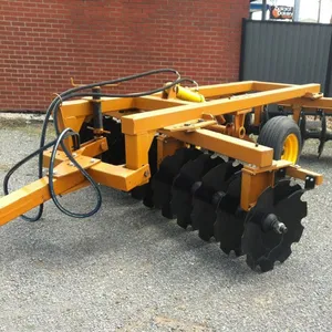 150 PS Traktor ziehen 32 hydraulische Offset-Scheiben egge