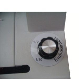 Economic Type Manual Easy Operate Manual PVC Card <strong>Embossing</strong> <strong>Machine</strong> - Product Image 3