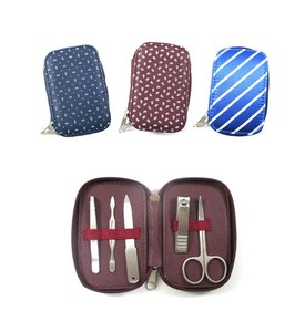 Voyage hommes femmes en acier inoxydable Kit d'outils de soin des ongles prix de gros manucure ongles ensemble dans un sac en satin - Product Image 1