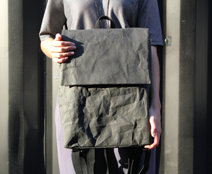 Nhà máy tùy chỉnh thực hiện bền vững thân thiện với môi máy tính xách tay bagpack phân hủy sinh học có thể giặt kraft giấy ba lô trong phong cách đường phố - Product Image 5