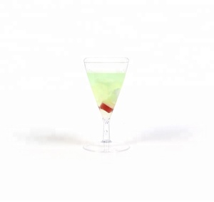 Copa de Vino de Plástico Irrompible Grace de 2 oz para Diferentes Bebidas - Product Image 2