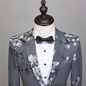 Traje <span class=keywords><strong>de</strong></span> <span class=keywords><strong>Novio</strong></span> Floral para Hombre NA50, Nuevo Estilo, Traje <span class=keywords><strong>de</strong></span> Hombre Hecho a Medida para Regreso a Casa, <span class=keywords><strong>Trajes</strong></span> <span class=keywords><strong>de</strong></span> Vestir Grises Ajustados, Esmoquin con Flores 3D - Product Image 2