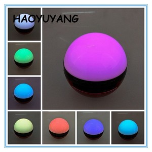 LED de Regalo de Navidad Pokemon Bola Vaya Forma Altavoz Bluetooth Altavoz Bluetooth Al Aire Libre - Product Image 1