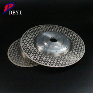 Disque <span class=keywords><strong>de</strong></span> lame <span class=keywords><strong>de</strong></span> <span class=keywords><strong>scie</strong></span> à découper en forme <span class=keywords><strong>de</strong></span> triangle <span class=keywords><strong>de</strong></span> diamant soudé au laser et presse à chaud pour marbre, granit et pierre Support personnalisé OEM - Product Image 3