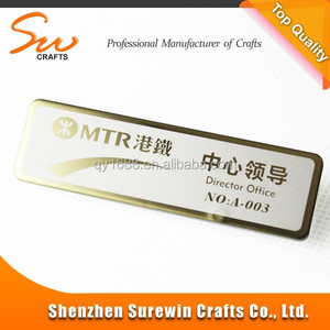 Alibaba en <span class=keywords><strong>la</strong></span> línea de venta al por mayor precio impreso logo metal namebadge para globle mercado - Product Image 2