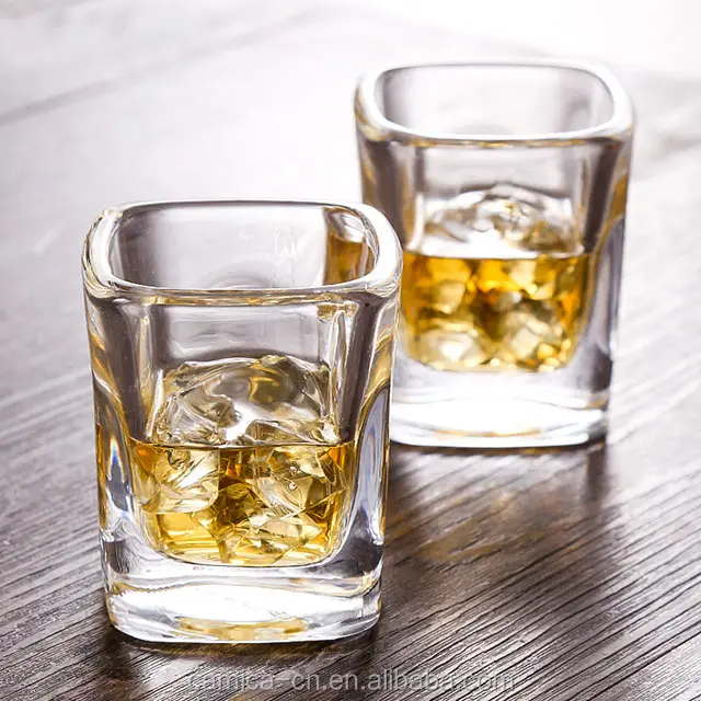 2024 Stocked 2oz Wholesale Square Shot Glass/High Quality Mini Shot Glasses Glassware Whiskey Glasses Deli glassware Wine glas