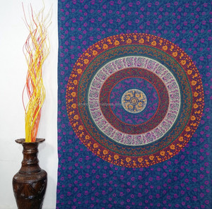 Tapiz de mandala azul Tapiz de dormitorio de arte de pared étnico - Product Image 1