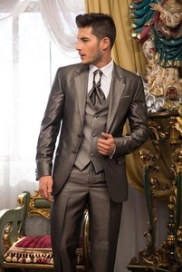 Lo sposo elegante indossa uno <span class=keywords><strong>smoking</strong></span> con risvolto a visiera/abito da sposa da <span class=keywords><strong>uomo</strong></span>/Set 3 pezzi da <span class=keywords><strong>uomo</strong></span> (giacca + pantaloni + gilet) - Product Image 5