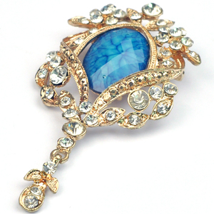 WBR-1456 de broche vintage en résine bleue avec centre en or et strass pour femmes - Product Image 3