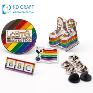 Produttore di massa a buon mercato nessun minimo in metallo colorato commercio all'ingrosso gay pride LGBT lapel pin badge personalizzato a forma di arcobaleno smalto pin